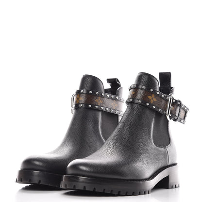 Louis Vuitton Grained Calfskin Monogram Discovery Flat Ankle Boots 37 3 of 8