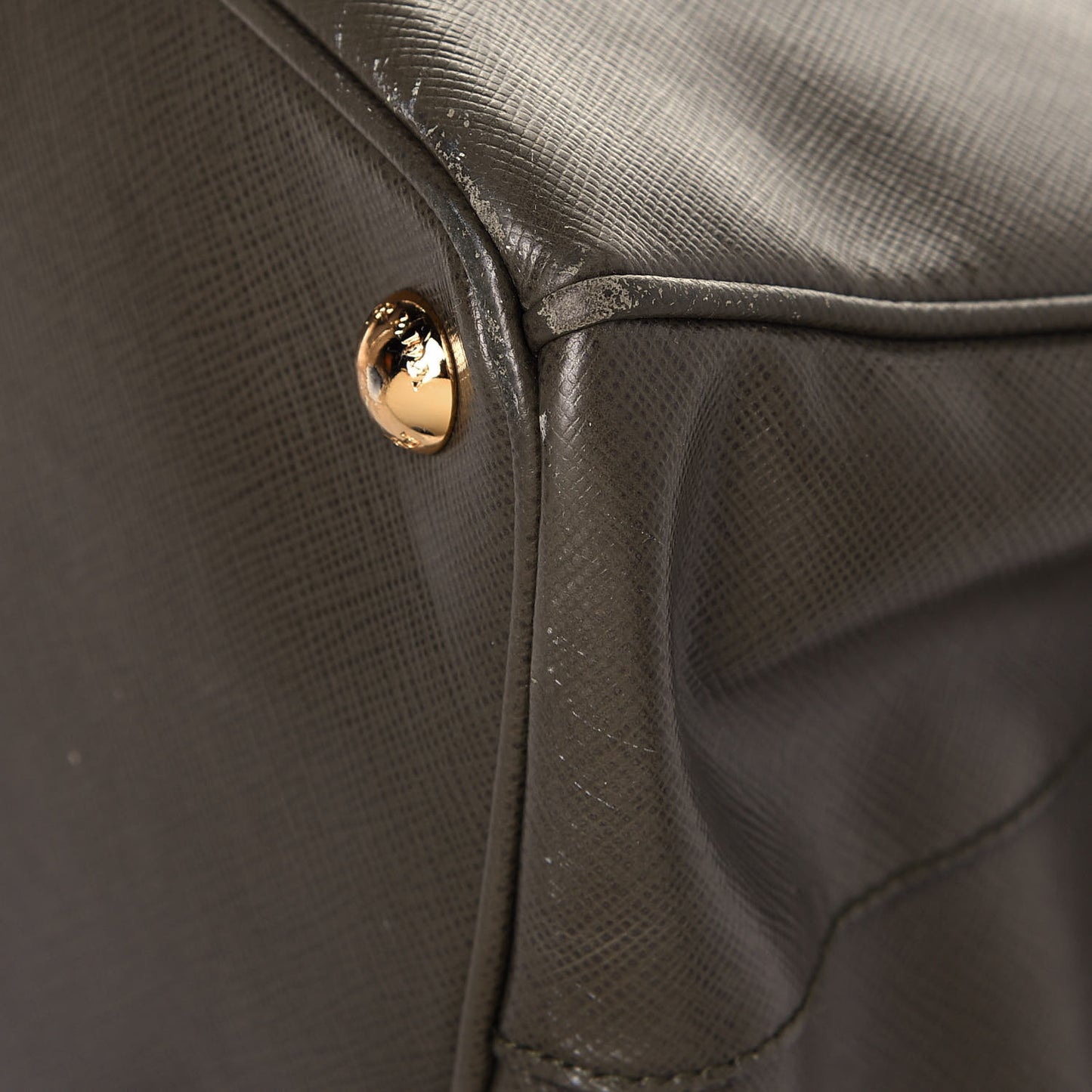 Saffiano Medium Galleria Double Zip Tote Caffe