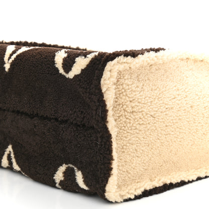 Louis Vuitton Shearling Monogram Giant Teddy Onthego GM Black White 9 of 9