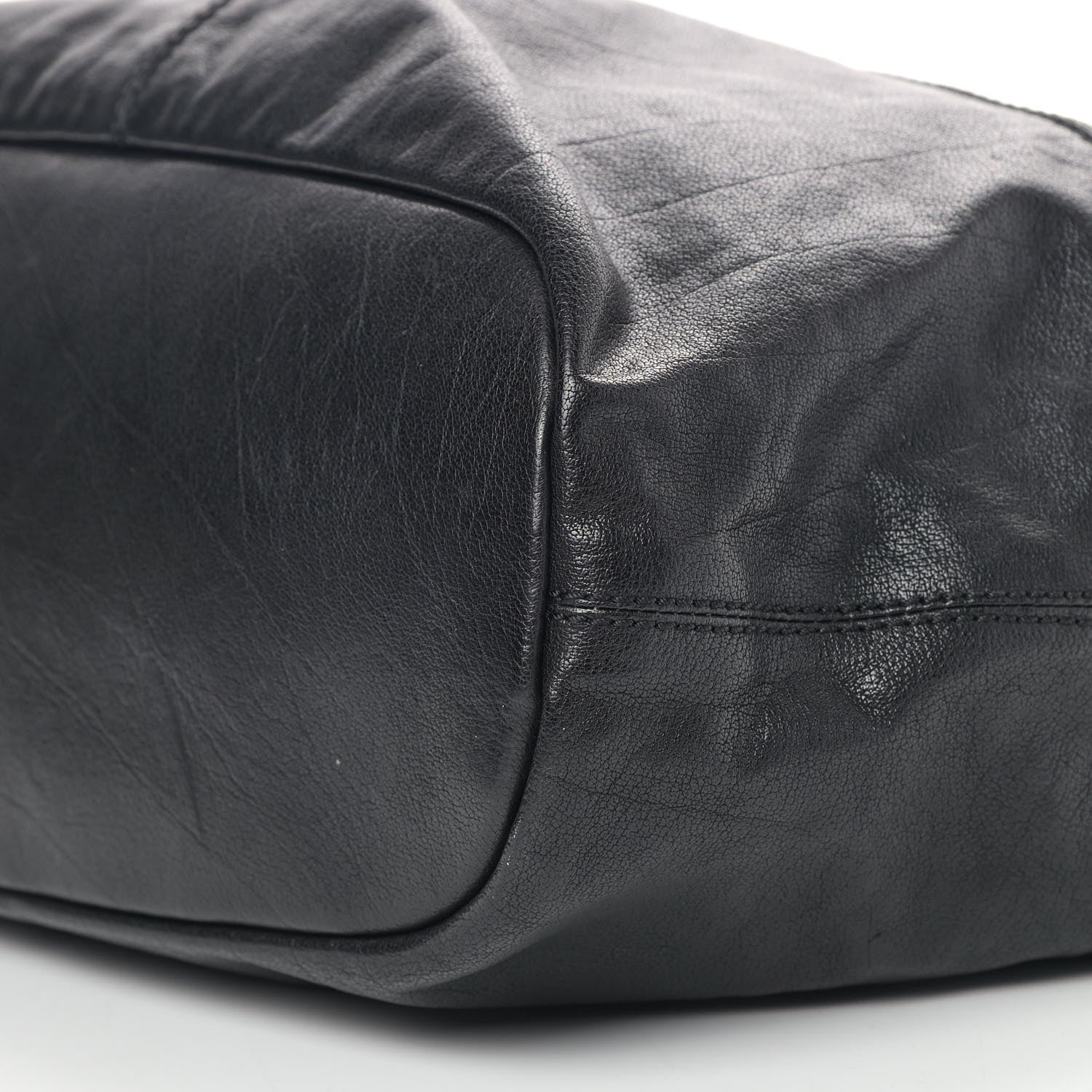 Givenchy Buffalo Medium Ring Nightingale Black 9 of 10