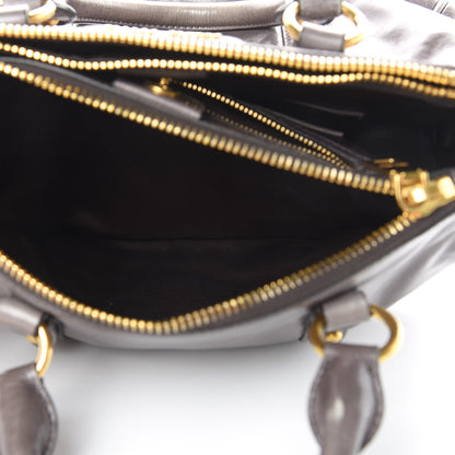Miu Miu Vitello Shine Double Zip Tote Fumo 7 of 16