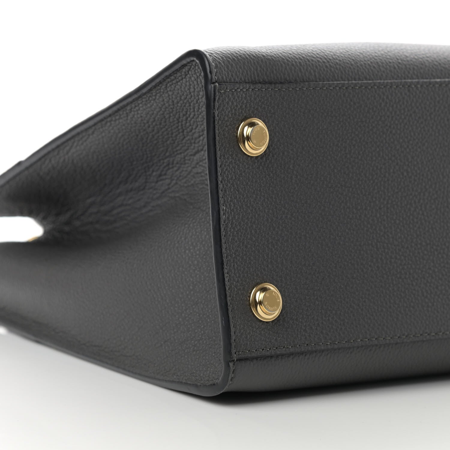 Louis Vuitton Taurillon City Steamer MM Gris 9 of 13