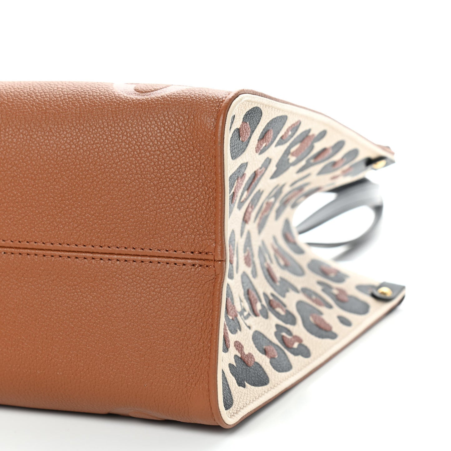 Empreinte Monogram Giant Wild At Heart Onthego MM Caramel