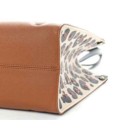 Louis Vuitton Empreinte Monogram Giant Wild At Heart Onthego MM Caramel 8 of 8