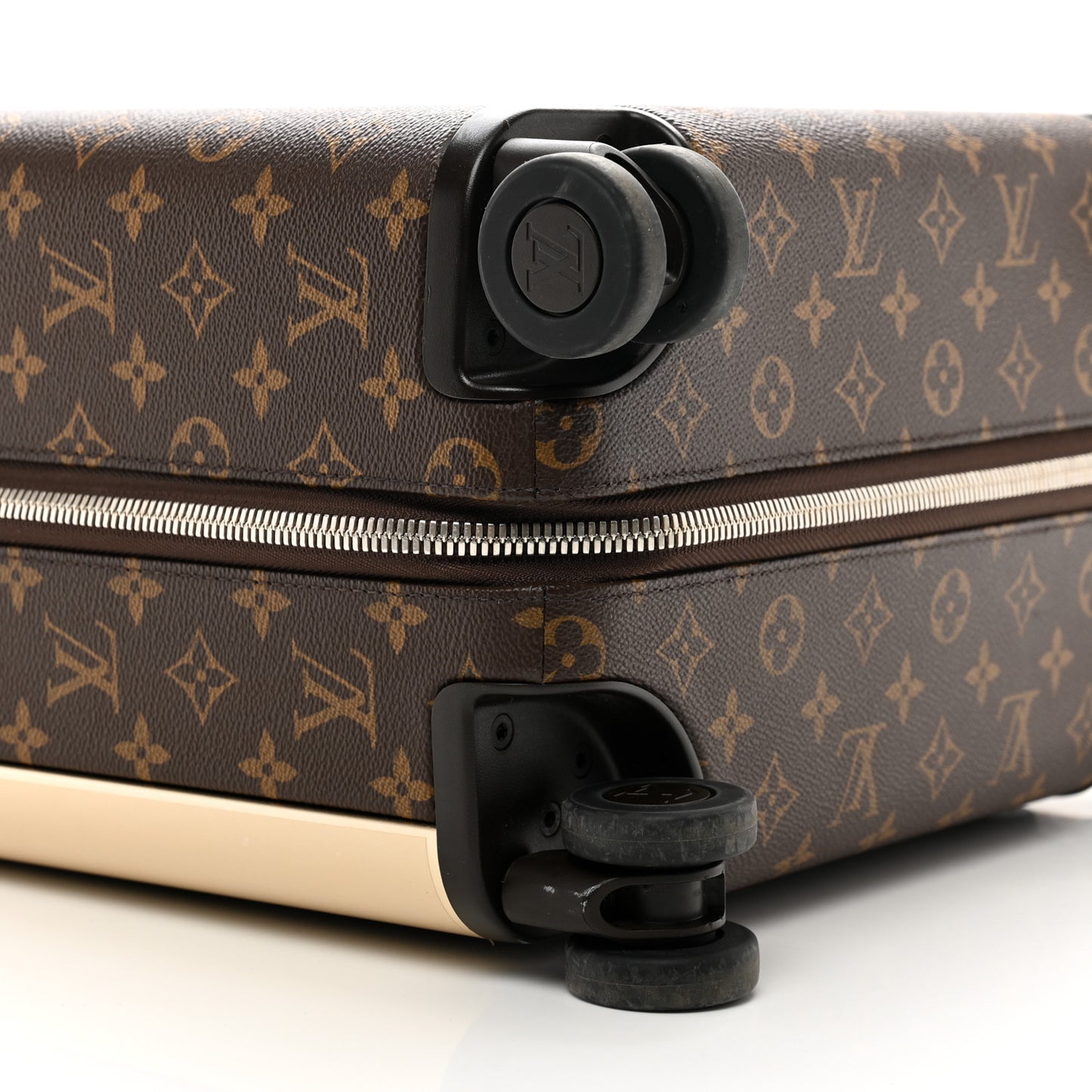 Monogram Horizon 50