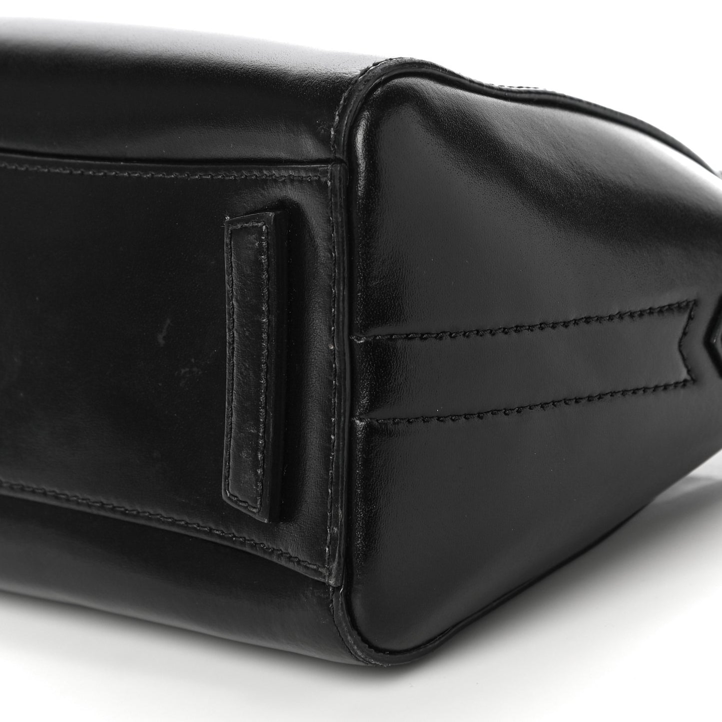 Shiny Lord Calfskin Mini Antigona Black
