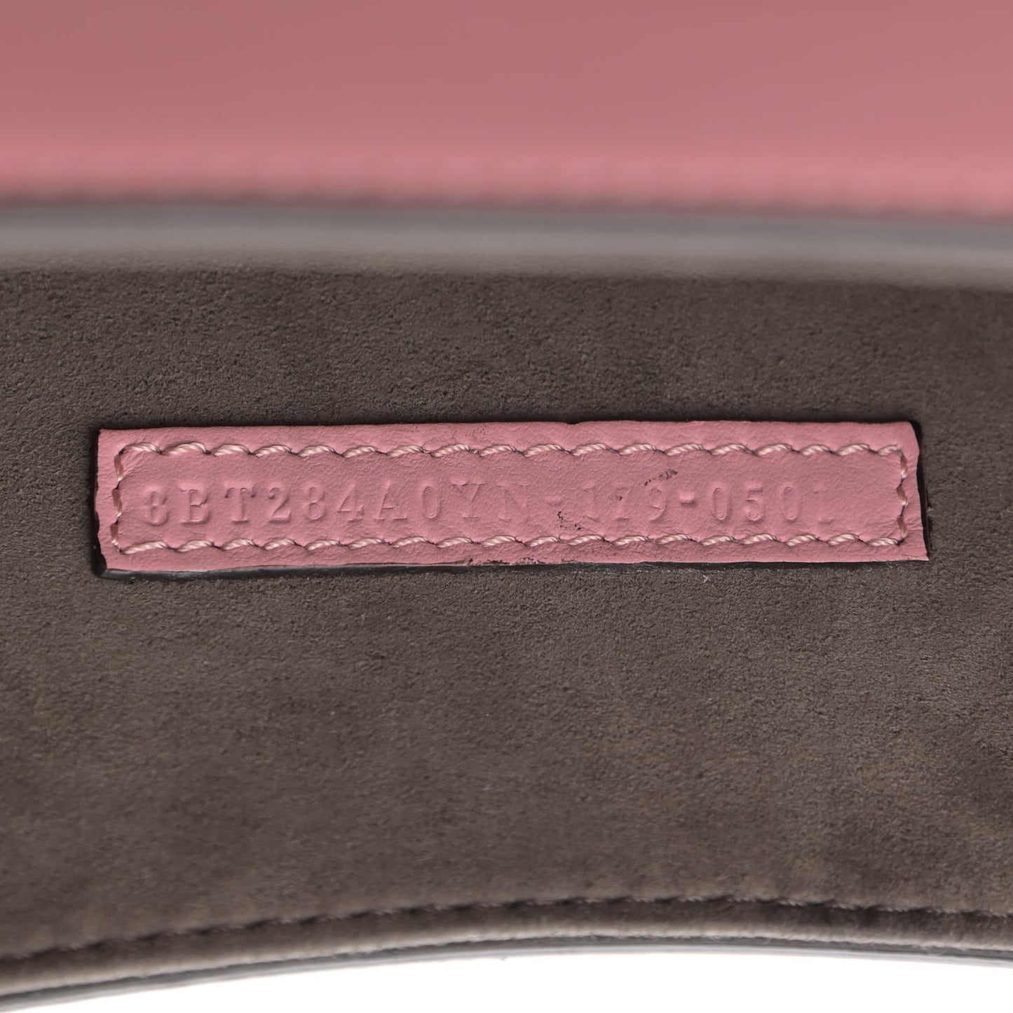 Vitello Century Opaco F is Fendi Kan I Shoulder Bag Rosa Blossom