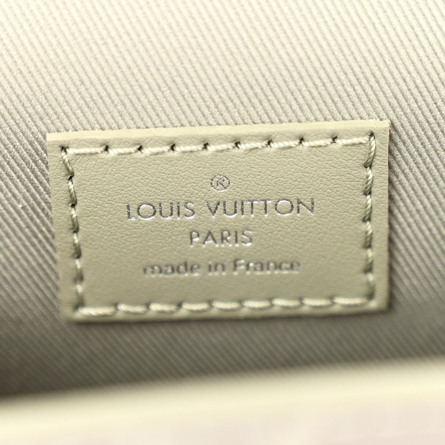 Louis Vuitton Monogram Gradient Steamer Wearable Wallet Khaki Green 6 of 10