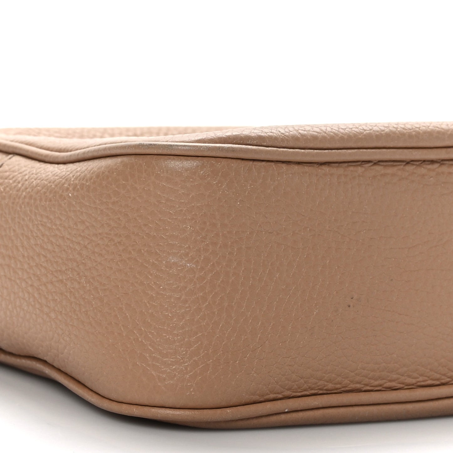 Pebbled Calfskin Small Soho Disco Bag Camelia