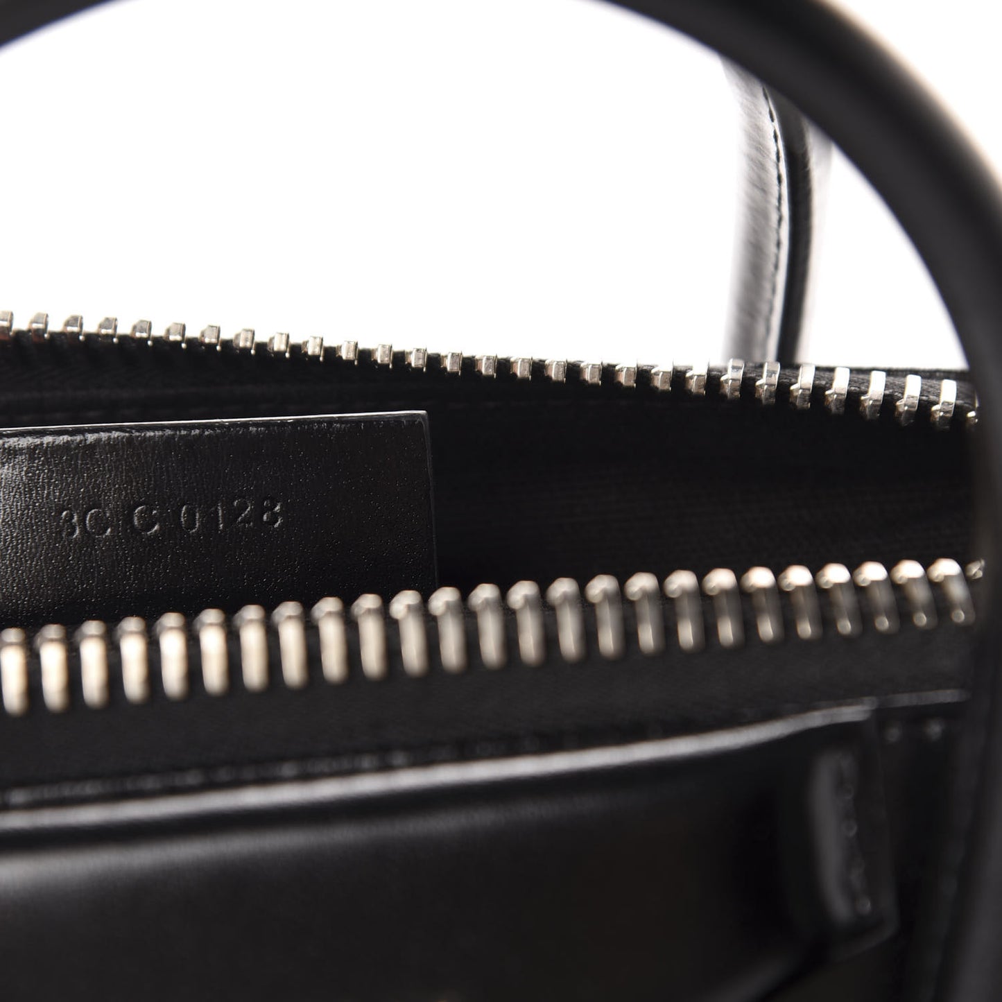 Shiny Lord Calfskin Small Antigona Black