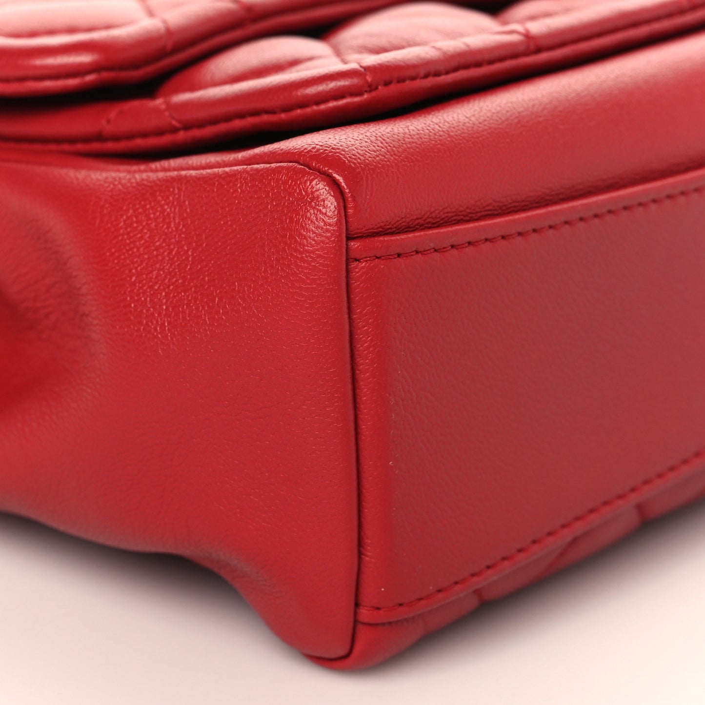 Lambskin Quilted Small Chain Link Flap Bag Red