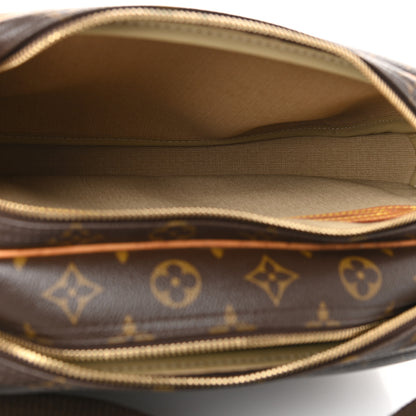 Louis Vuitton Monogram Reporter PM 4 of 11