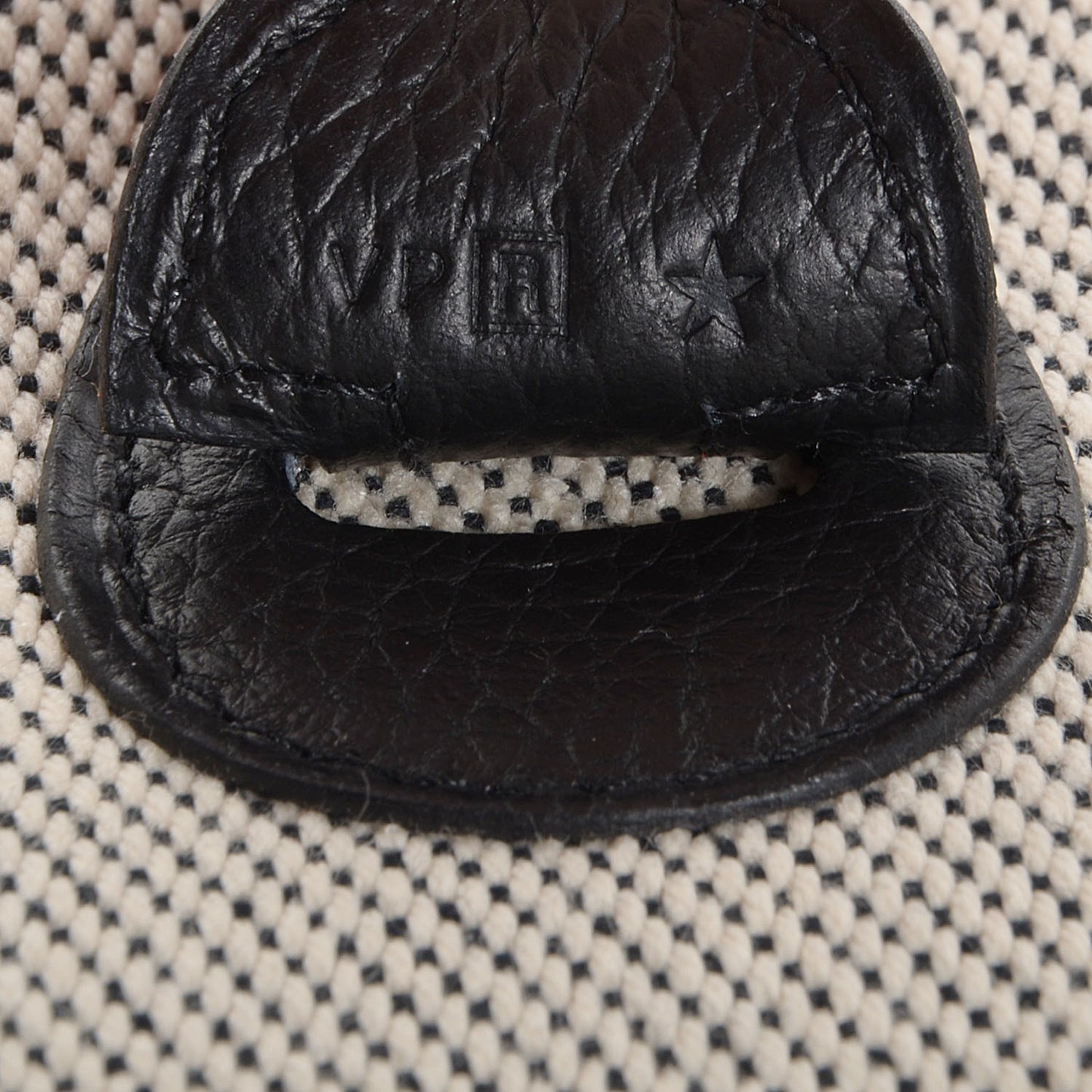 Toile Taurillon Clemence Evelyne III PM Ecru Black