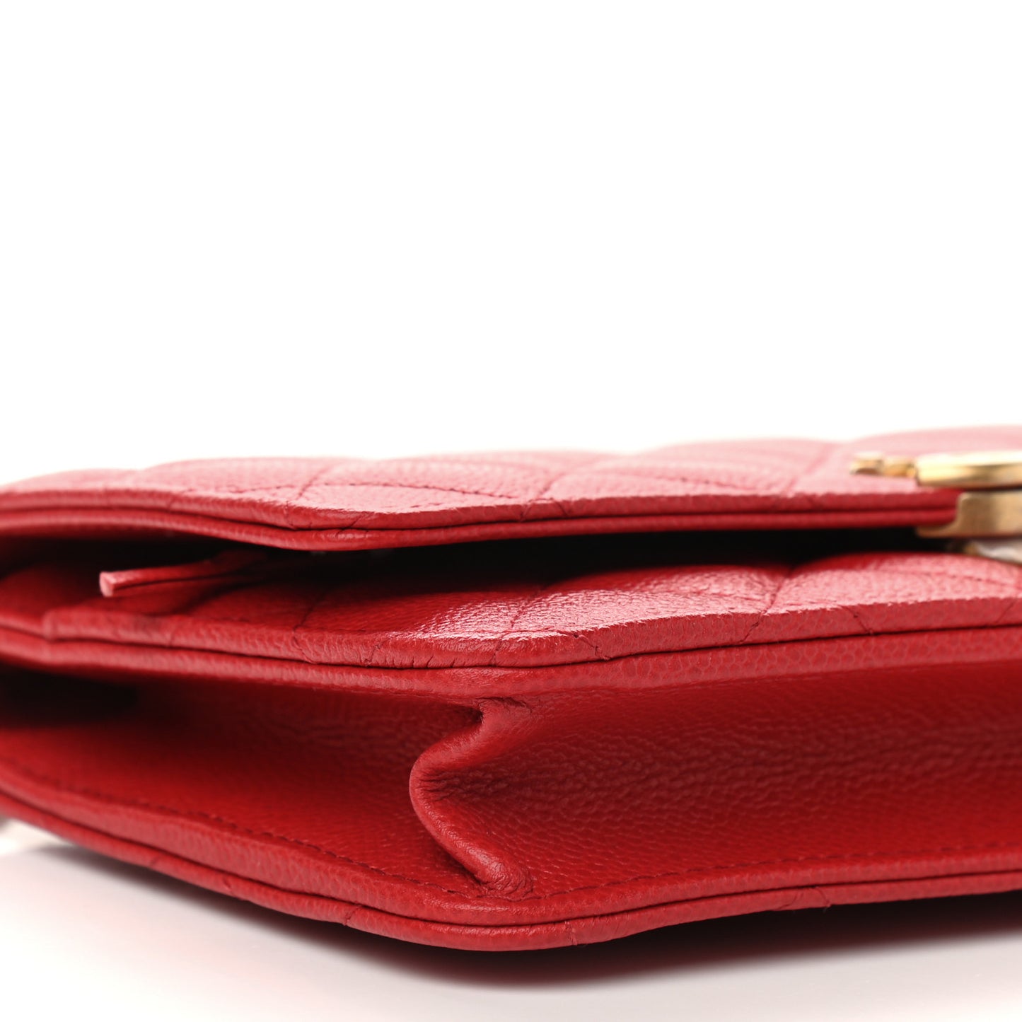 Shiny Caviar Quilted Chain Melody Wallet On Chain WOC Red