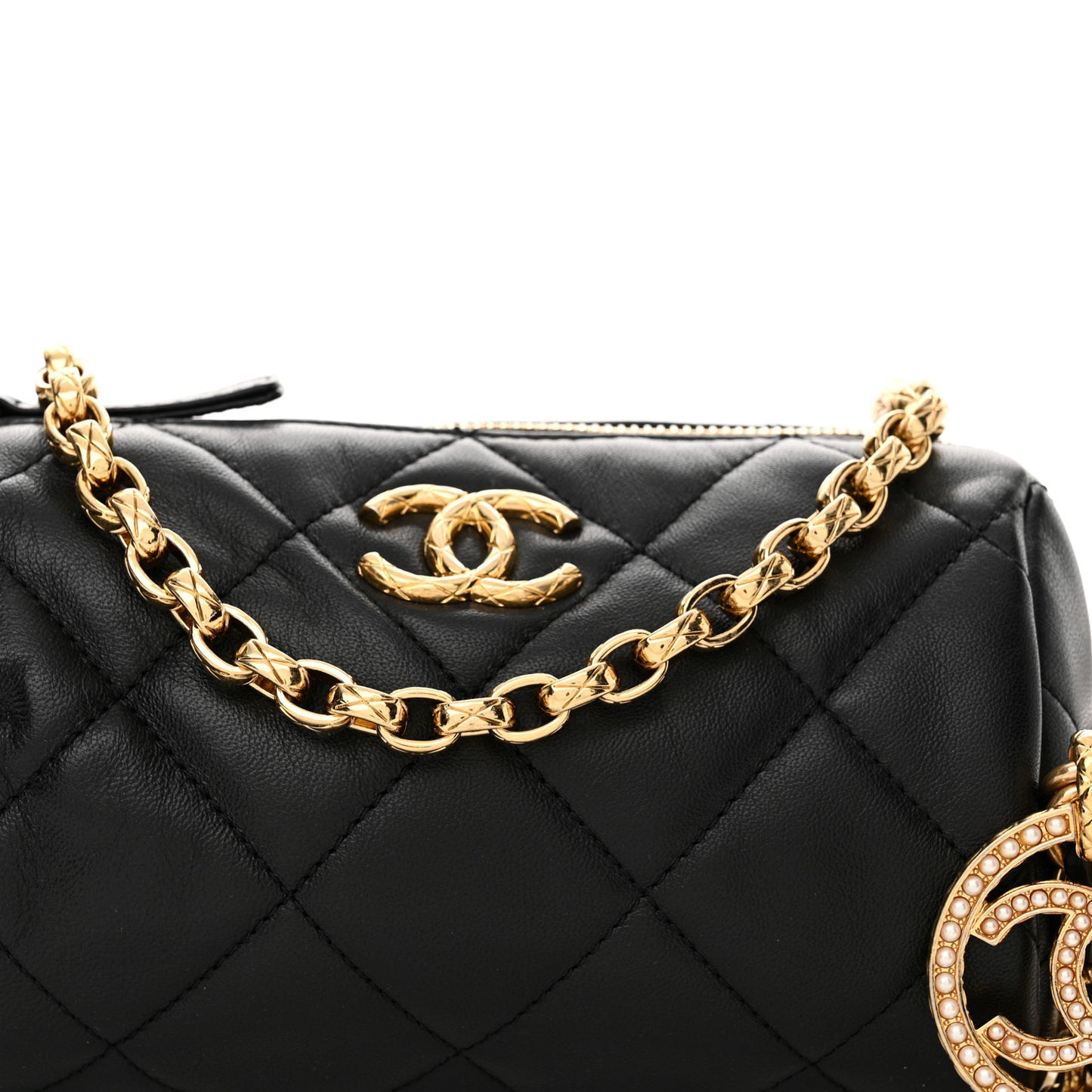 Lambskin Pearl Quilted CC Mini Bowling Bag Black