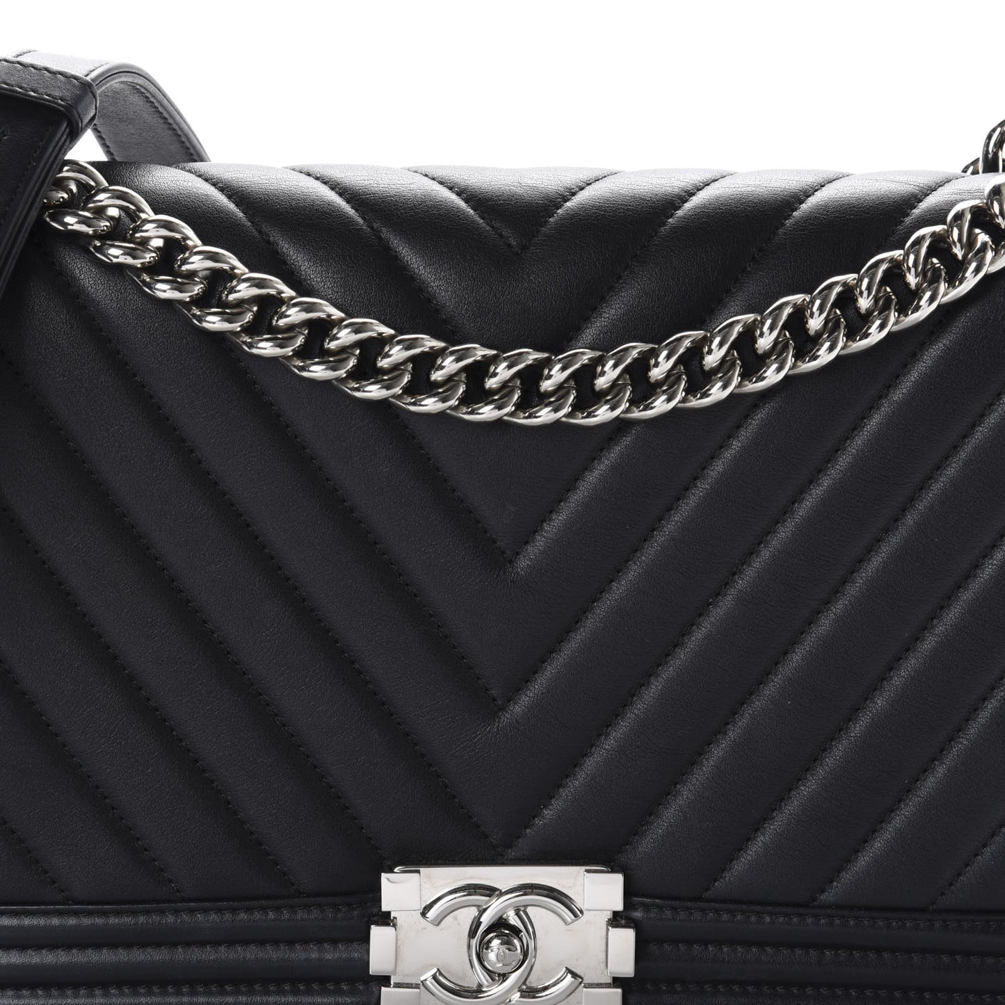 Lambskin Chevron Quilted New Medium Boy Flap Black