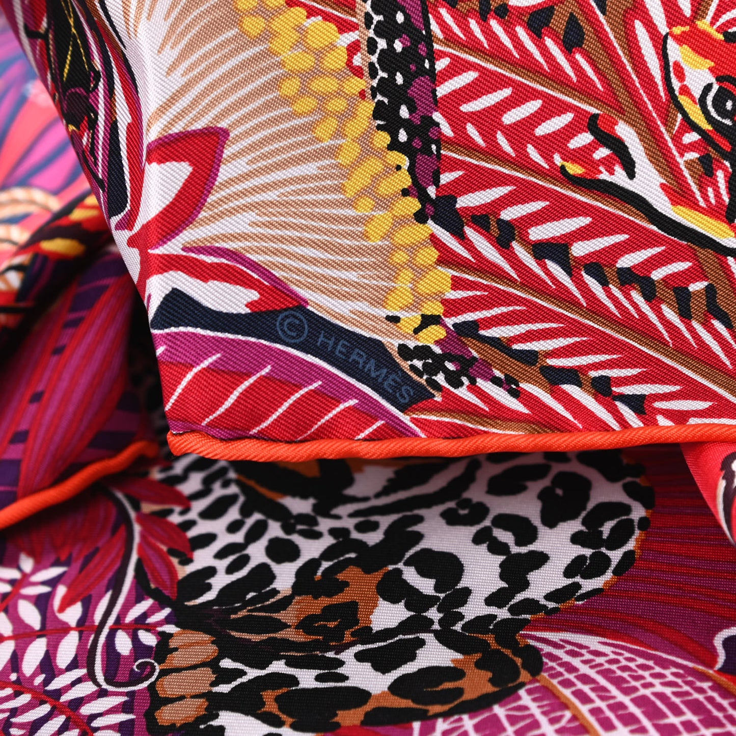 Silk Wild Singapore Scarf 90 Rouge Violet Beige