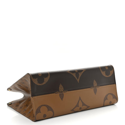 Louis Vuitton Reverse Monogram Giant Onthego MM 4 of 9