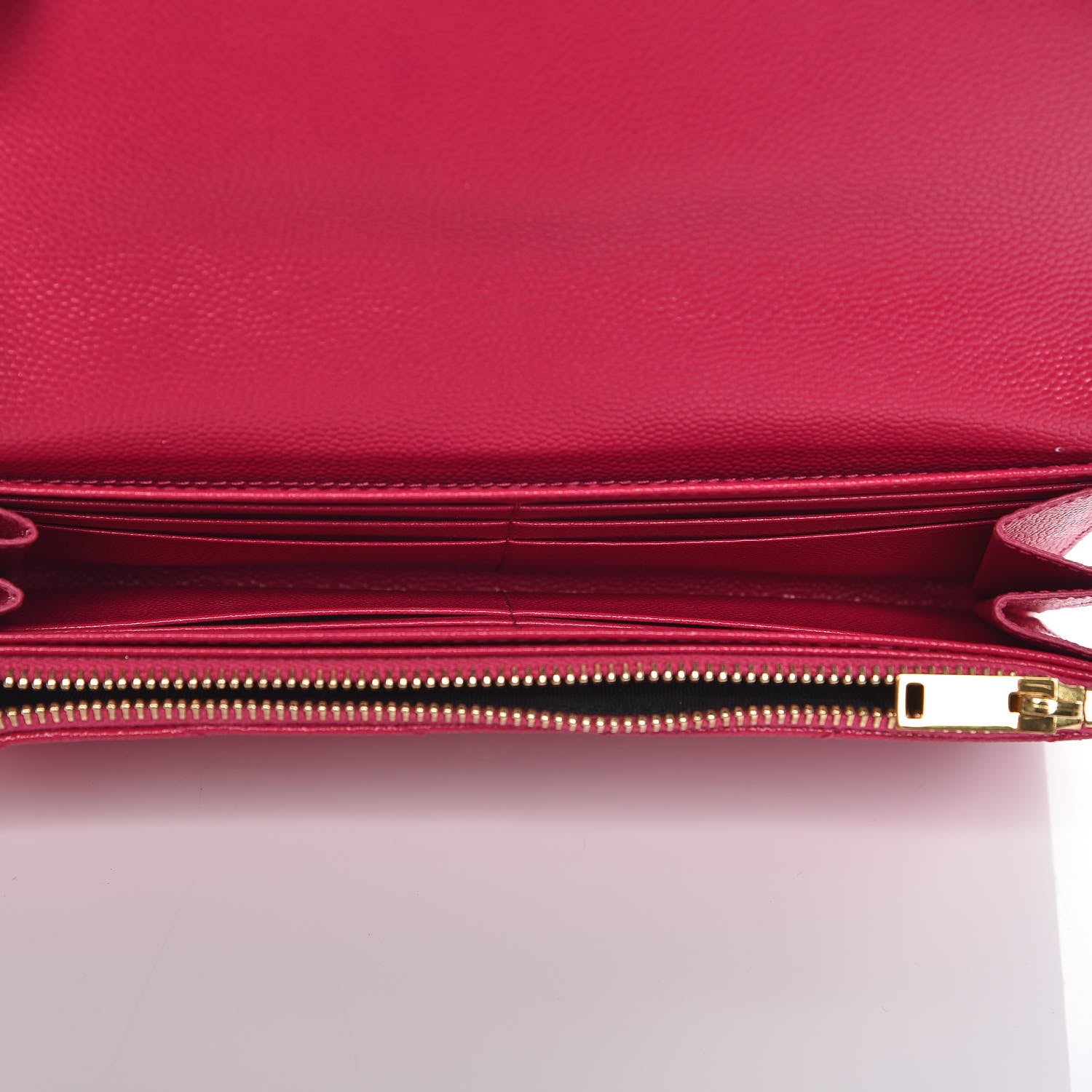 Saint Laurent Grain De Poudre Matelasse Chevron Monogram Flap Wallet Bubblegum 5 of 12