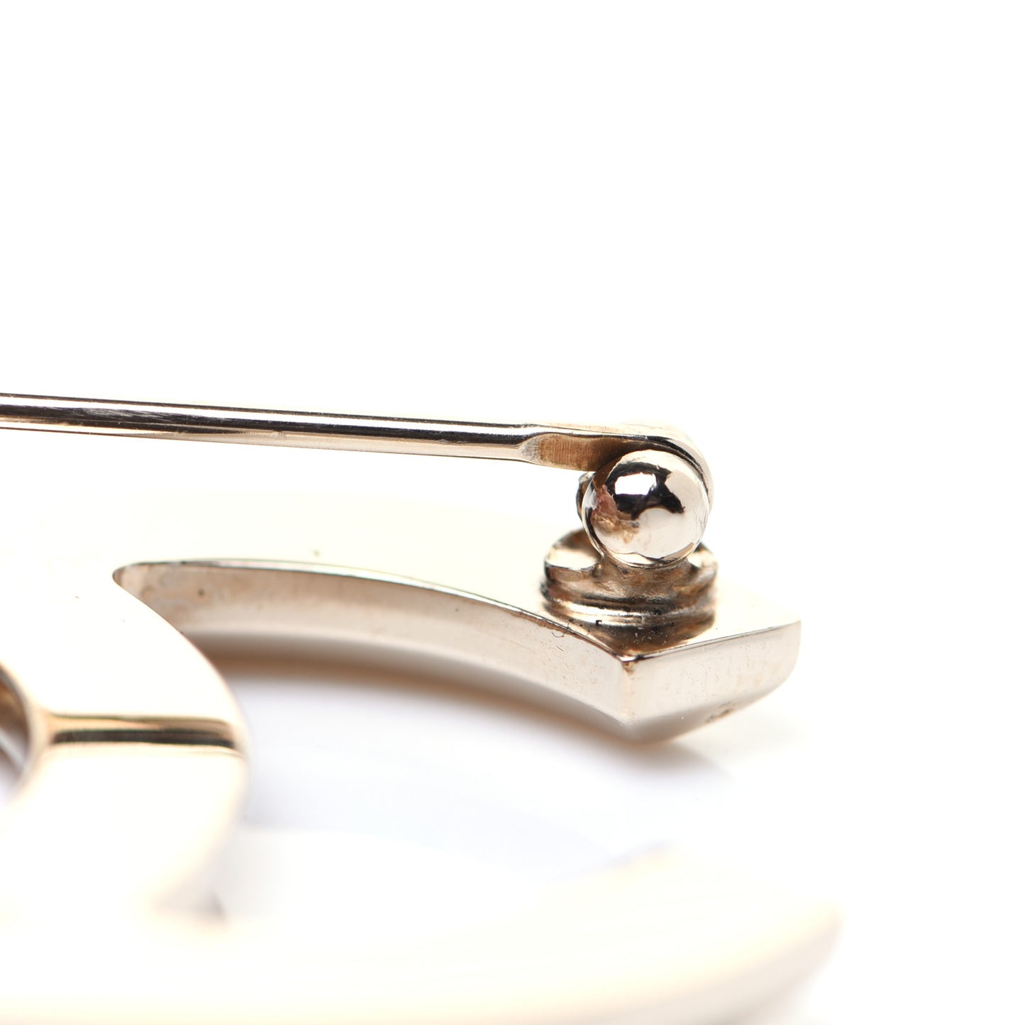 Metal CC Brooch Light Gold
