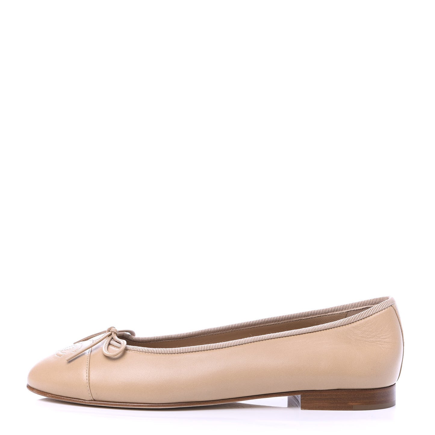 Lambskin Cap Toe CC Ballerina Flats 39 Beige