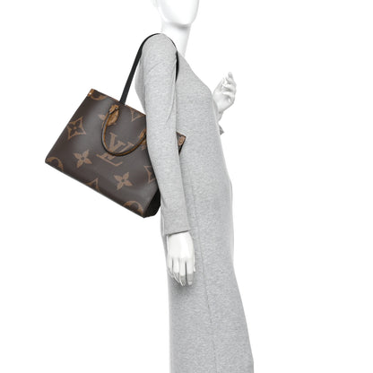 Louis Vuitton Reverse Monogram Giant Onthego MM 2 of 9
