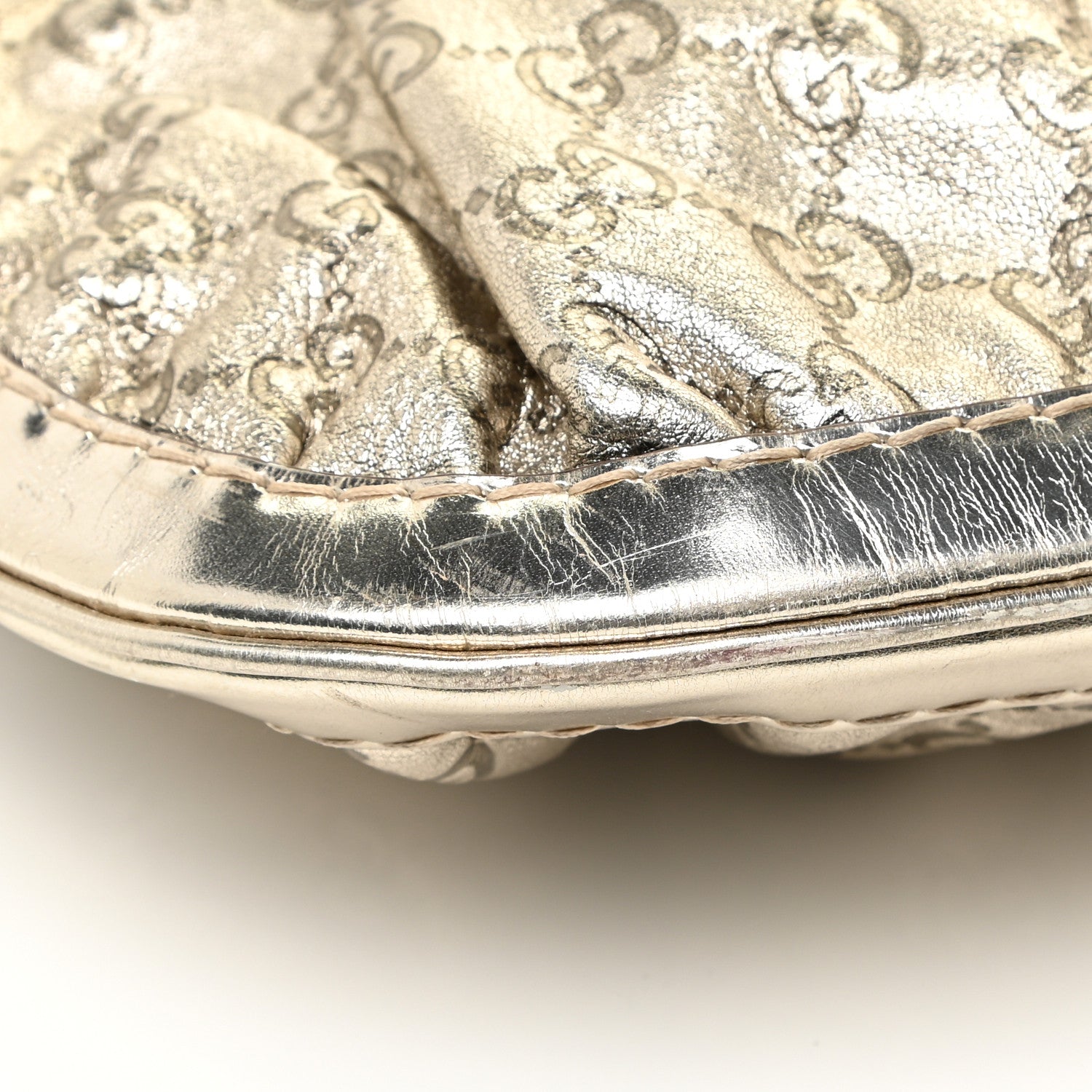 Gucci Metallic Guccissima Queen Bow Hobo Platinum 22 of 24
