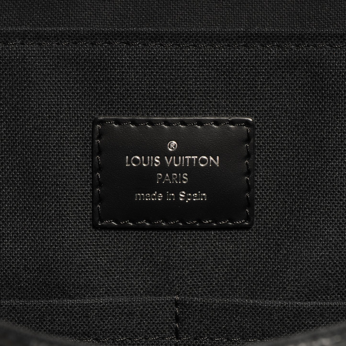 Damier Graphite District MM