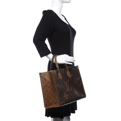 Louis Vuitton Reverse Monogram Giant Onthego MM 3 of 11
