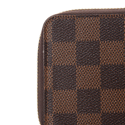 Louis Vuitton Damier Ebene 2017 Christmas Animation Clemence Wallet 10 of 11