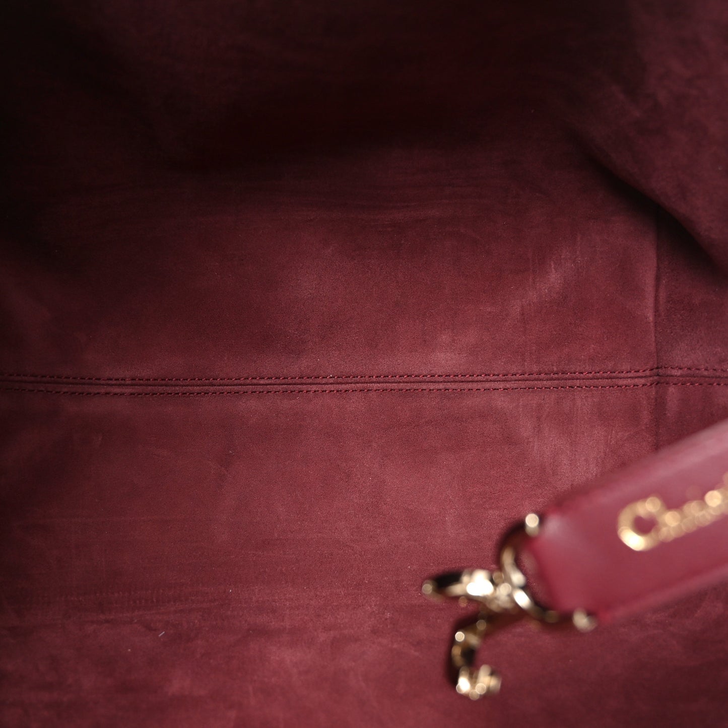 Calfskin Macrocannage Medium Toujours Vertical Tote Burgundy