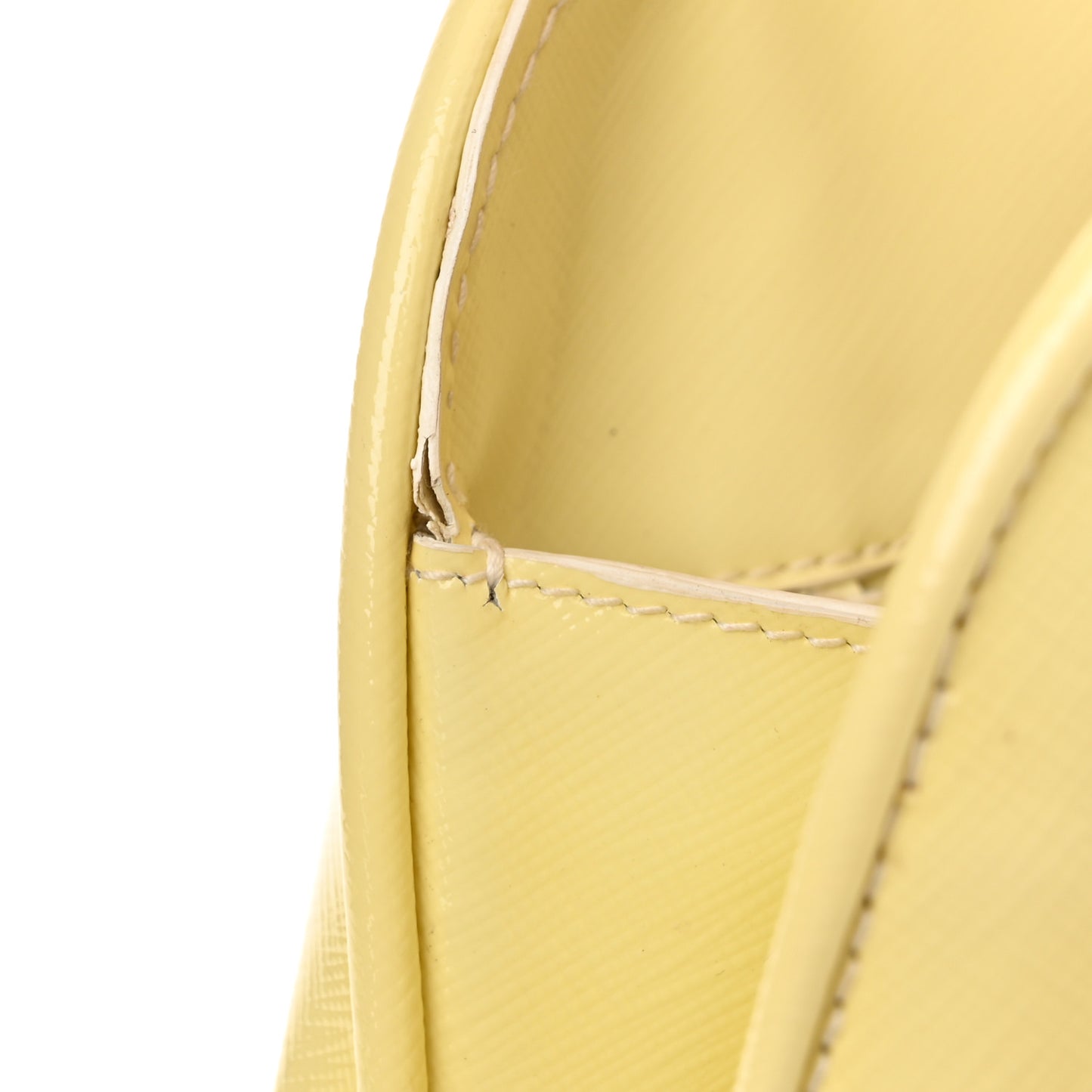Saffiano Lux Medium Open Promenade Tote Ananas