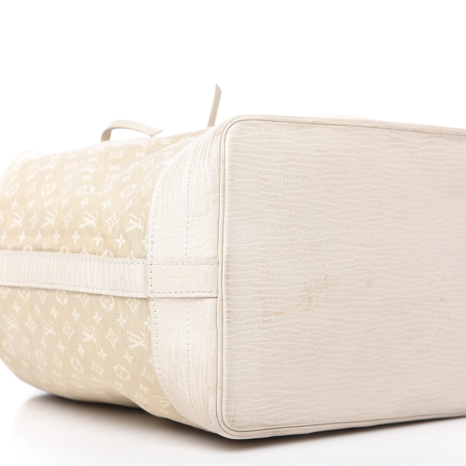 Louis Vuitton Monogram Mini Lin Noe Dune 6 of 10