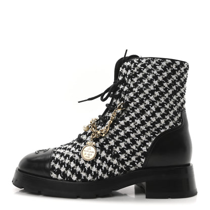 Chanel Wool Tweed Calfskin Chain Lace Up Combat Boots 40 Black White 1 of 11