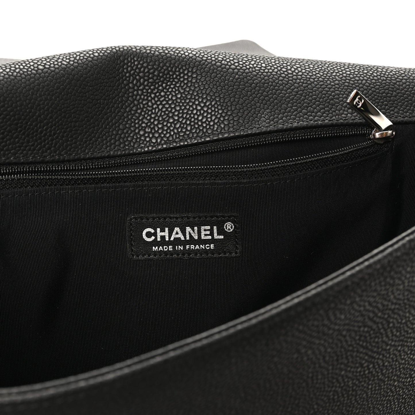 Caviar Quilted Large Boy Flap Black