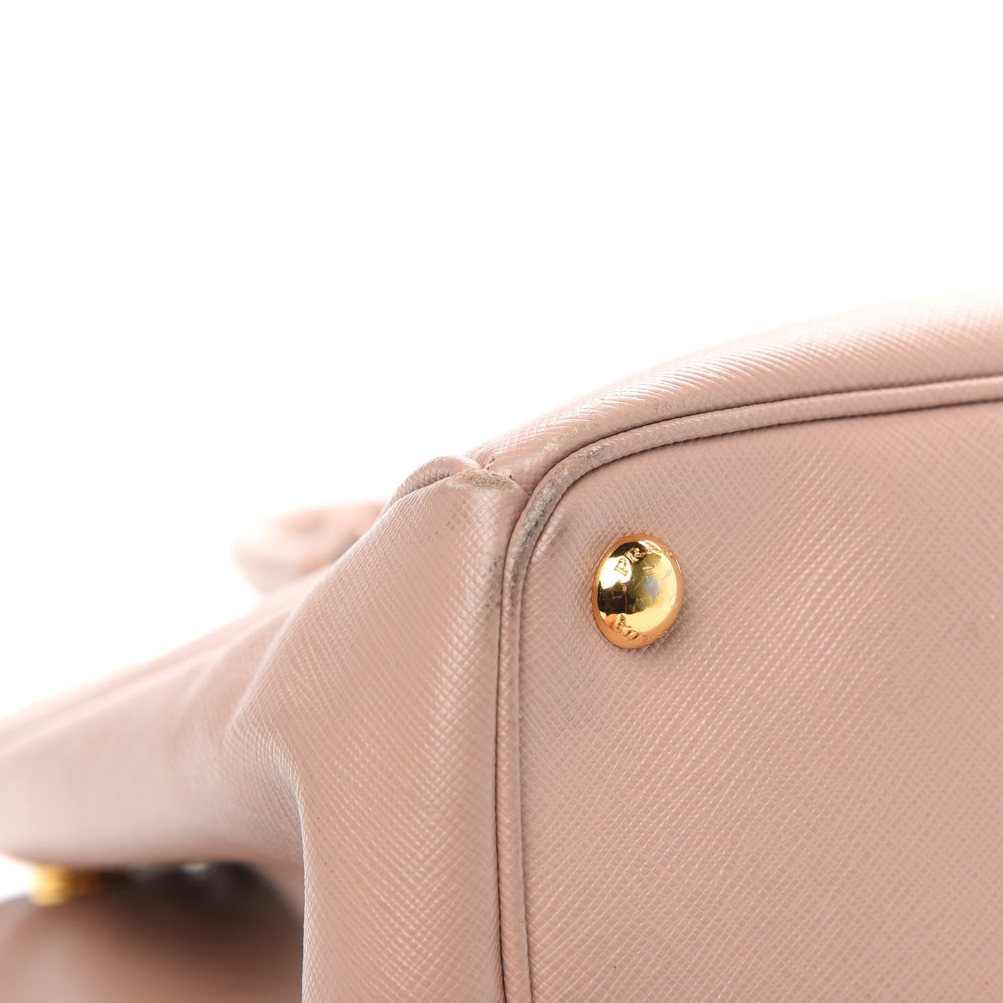 Saffiano Medium Galleria Double Zip Tote Cammeo