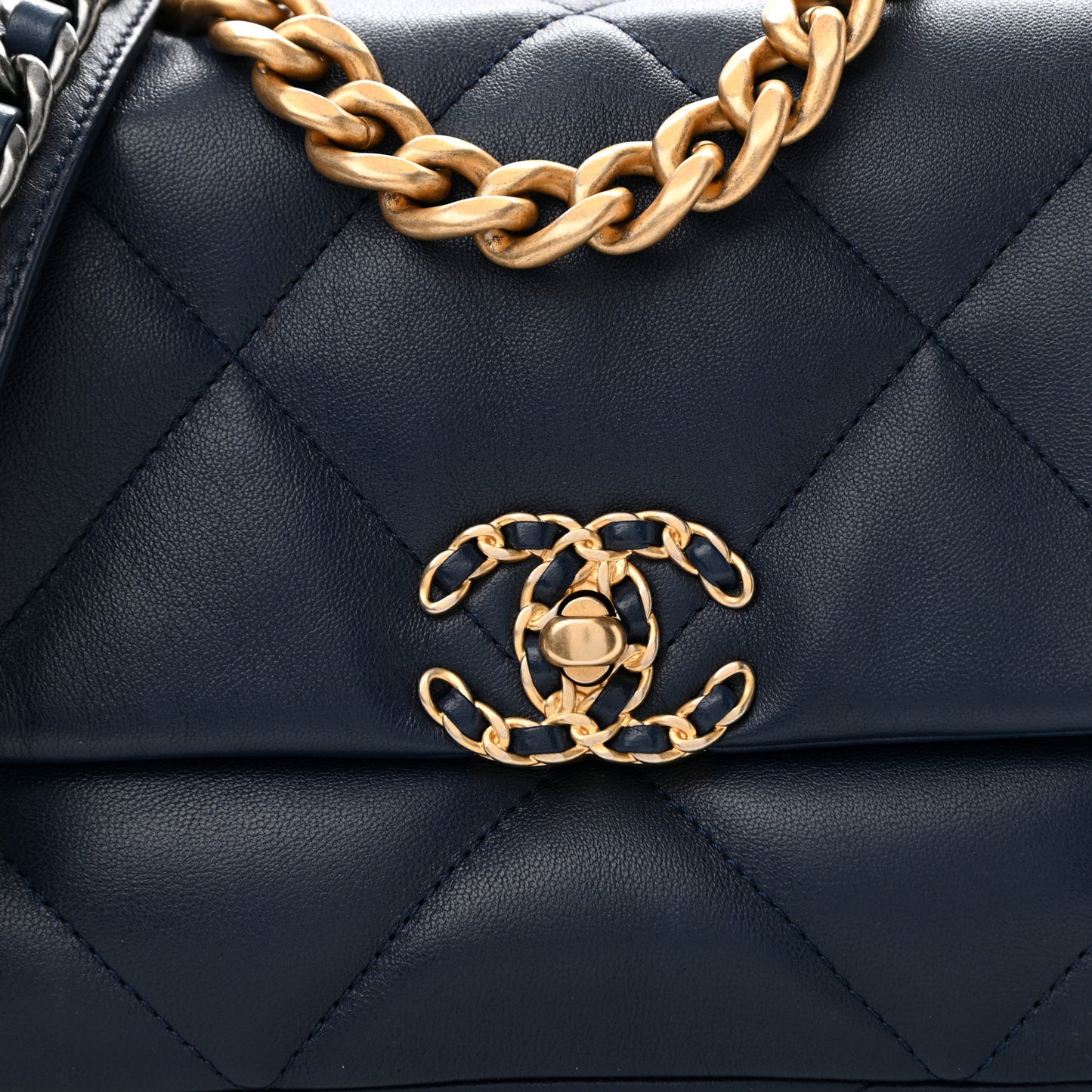 Goatskin Quilted Medium Chanel 19 Flap Navy Blue