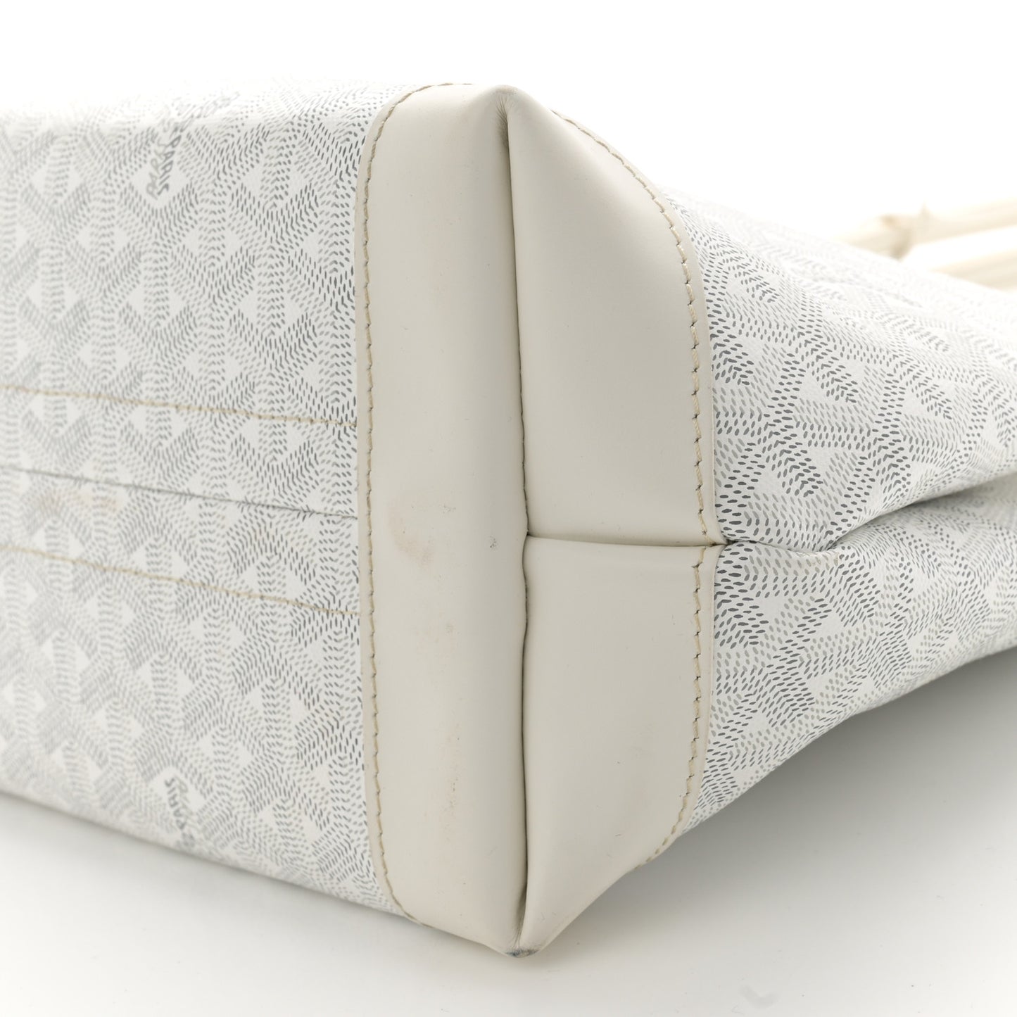 Goyardine Bellechasse PM White