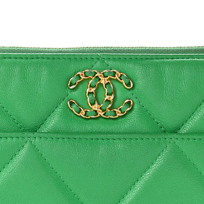 Chanel Shiny Goatskin Quilted Chanel 19 Pouch Green 8 of 15