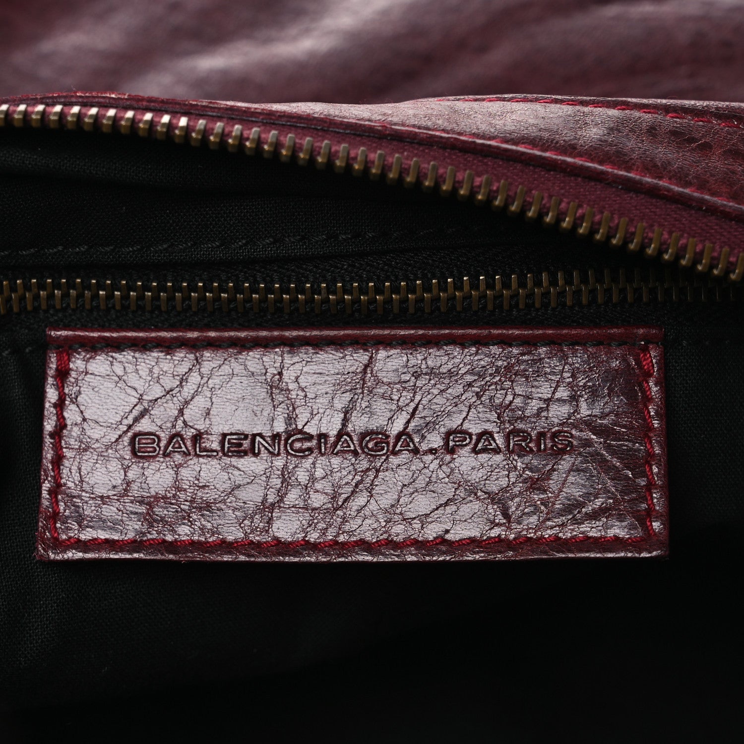 Balenciaga Agneau Classic Hardware Day Hobo Rouge Grenat 6 of 15