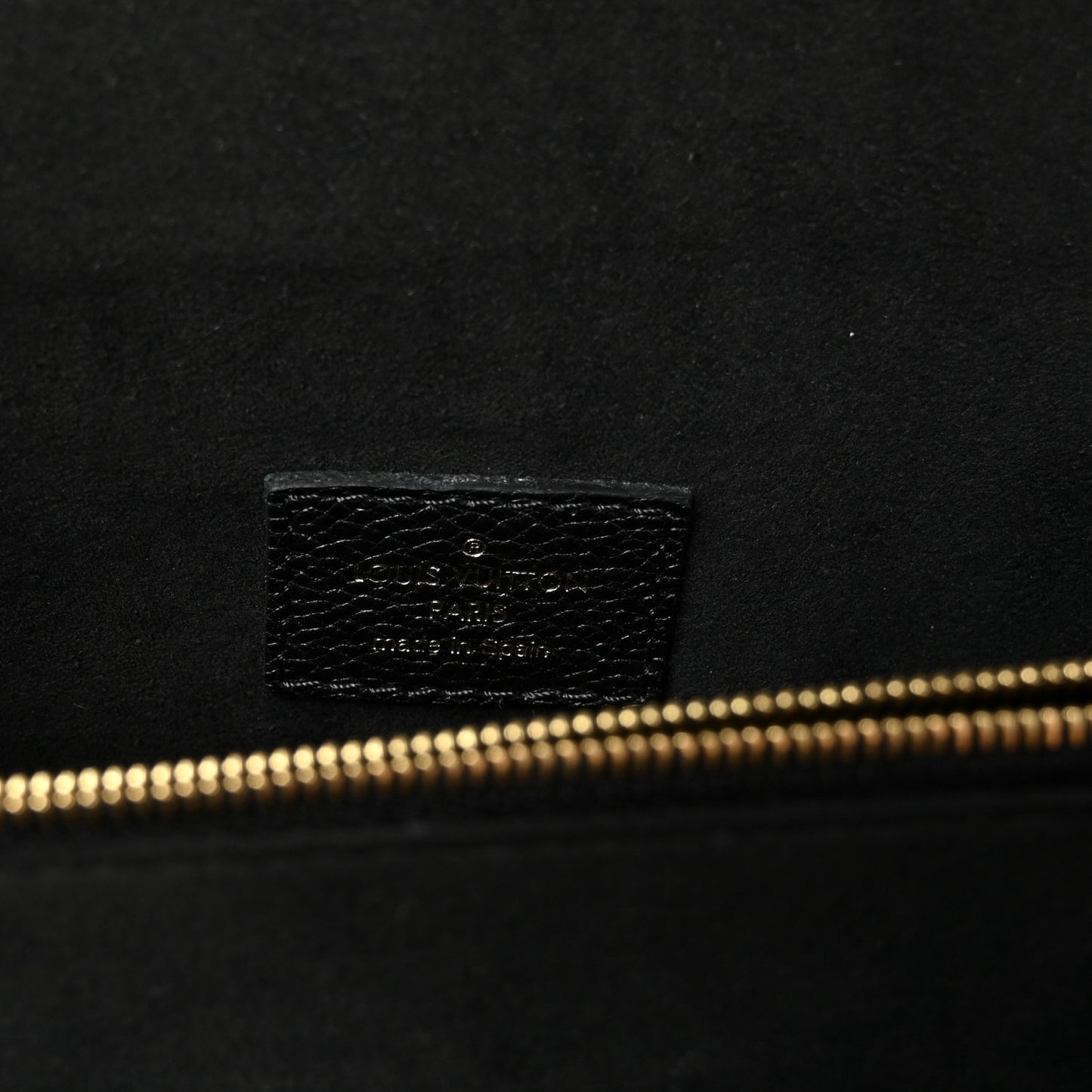 Monogram Victoire Black