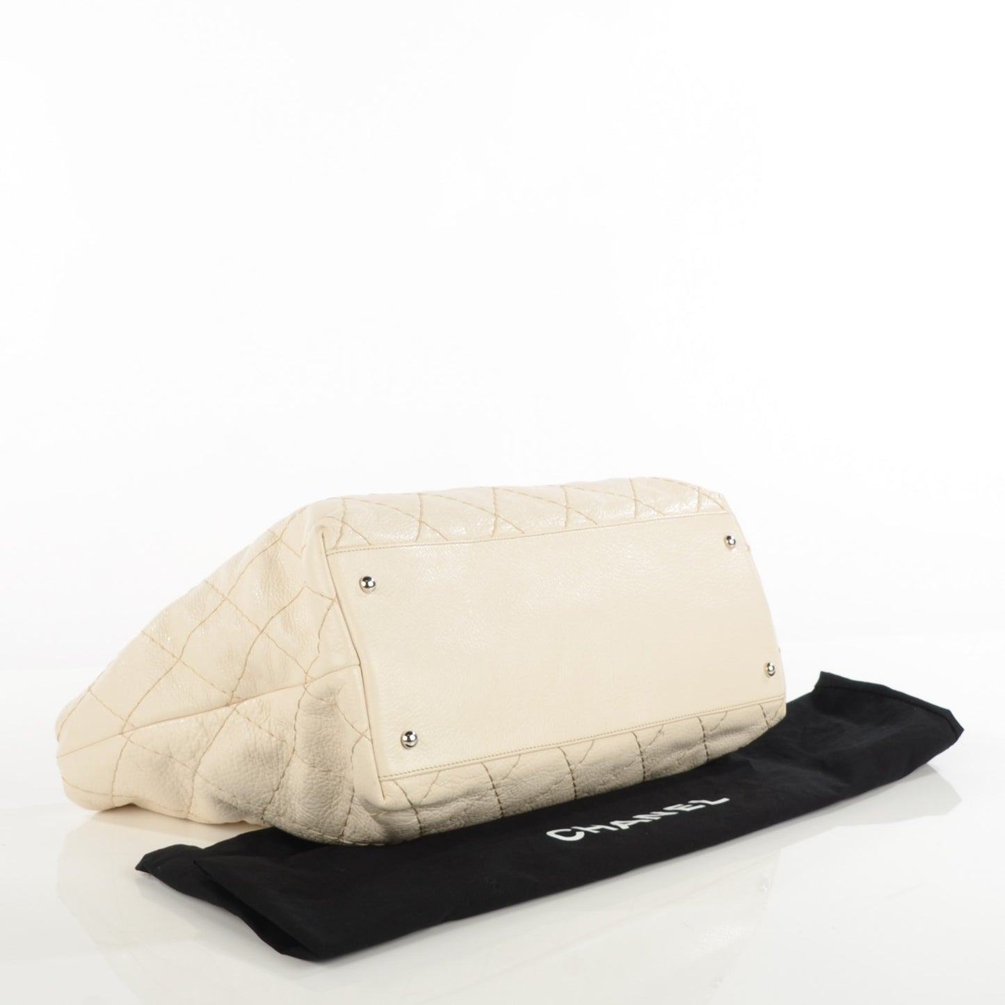 Glazed Calfskin Large On The Road Tote Beige Clair
