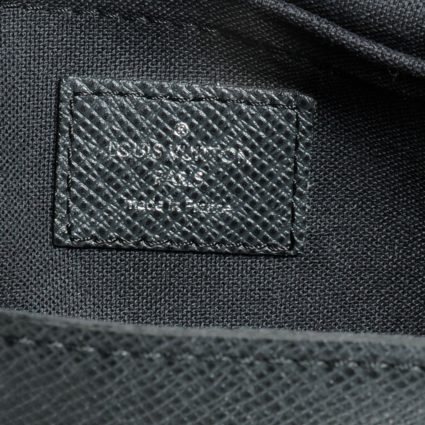 Taiga Luka Messenger Bag Ardoise
