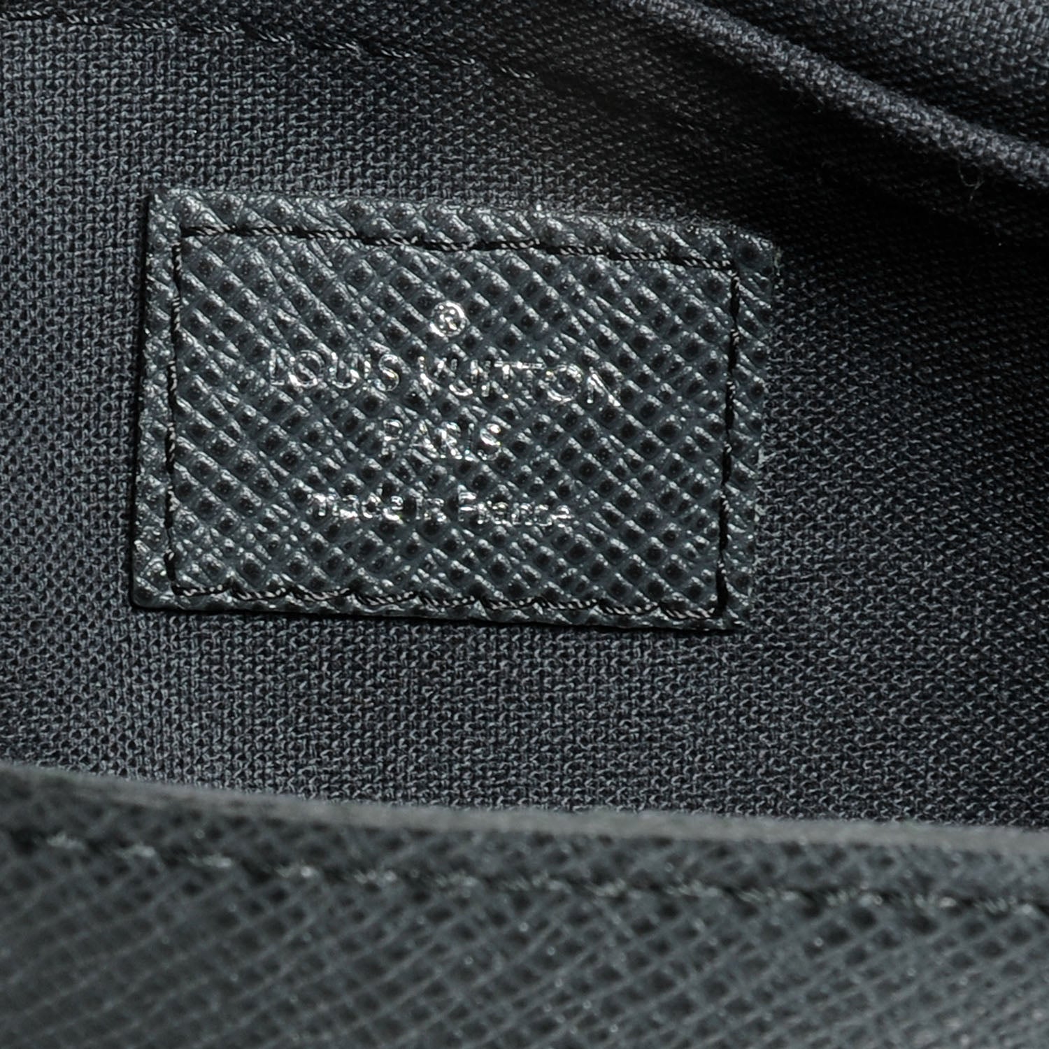 Louis Vuitton Taiga Luka Messenger Bag Ardoise 6 of 7