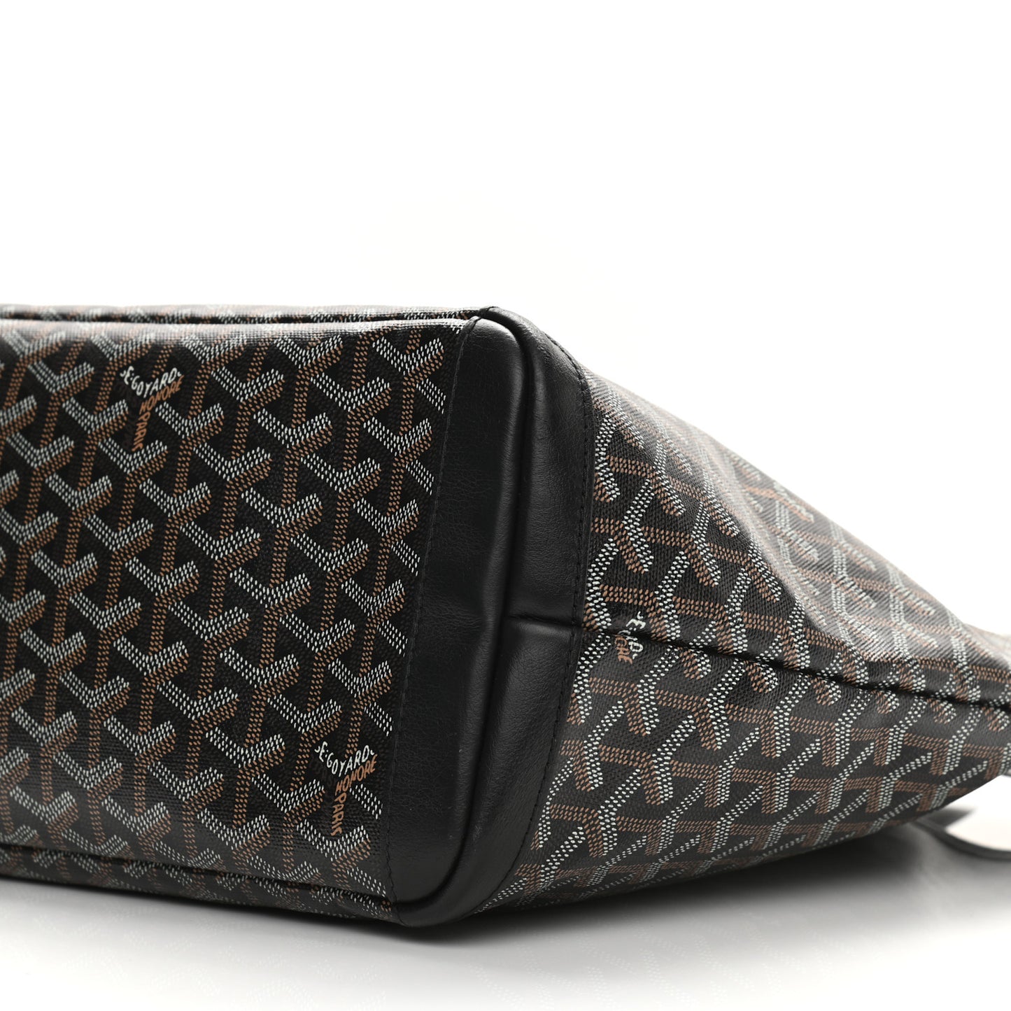 Goyardine Artois MM Black