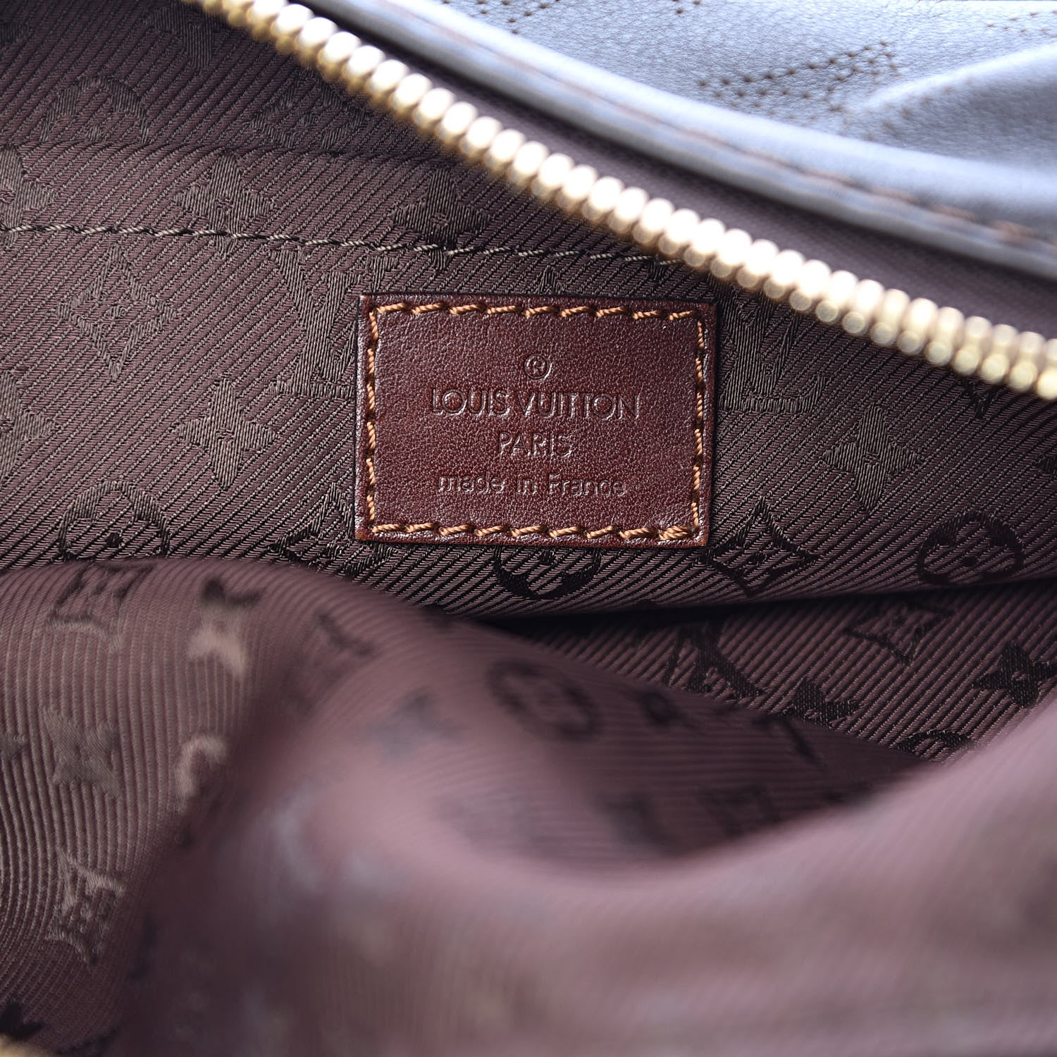 Louis Vuitton Mahina Onatah GM Moka 6 of 10