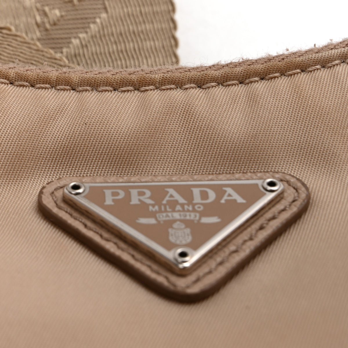 Prada Tessuto Saffiano Re-Edition 2005 Shoulder Bag Cammeo 13 of 14