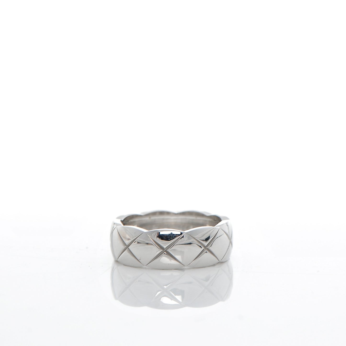 18K White Gold Small Coco Crush Ring 53 6.25