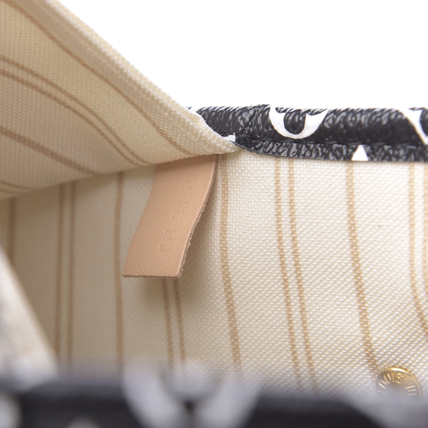 Louis Vuitton Monogram Giant Jungle Neverfull MM Ivory 7 of 11