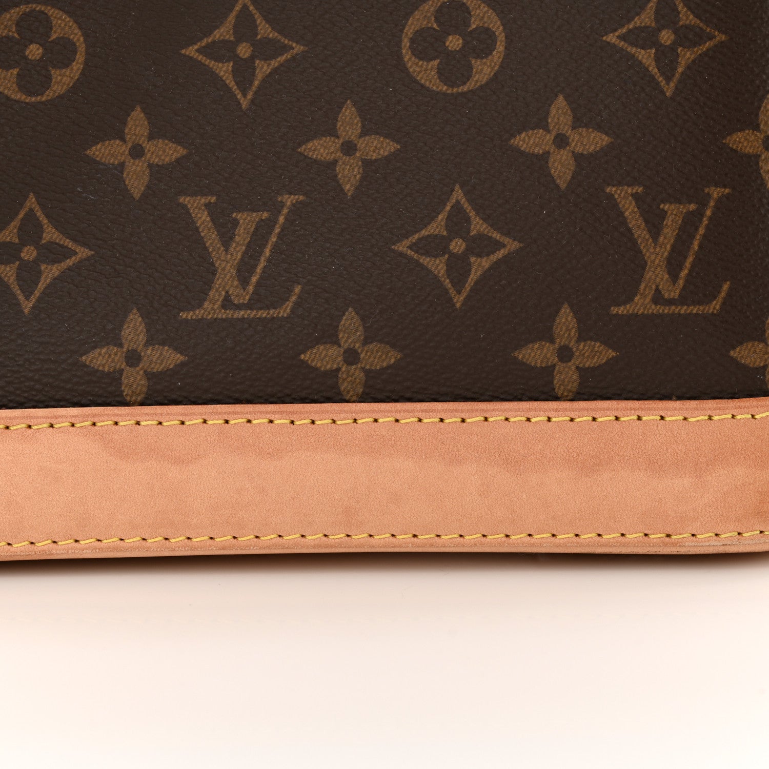 Louis Vuitton Monogram Alma BB 15 of 15